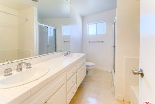 Condominium, 222 7th st, Santa Monica, CA 90402 - 19