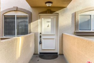 Condominium, 222 7th st, Santa Monica, CA 90402 - 3