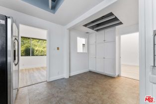 Condominium, 10465 Eastborne ave, Westwood, CA 90024 - 31