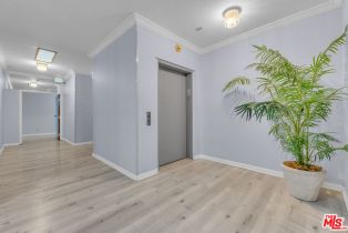 Condominium, 10465 Eastborne ave, Westwood, CA 90024 - 34