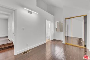 Condominium, 10465 Eastborne ave, Westwood, CA 90024 - 22