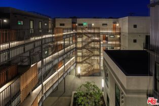 , 1250 Fairfax ave, West Hollywood , CA 90046 - 28