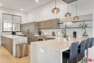 Condominium, 6209 Pacific ave, Playa Del Rey , CA 90293 - 4