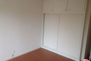 , 933 19TH st, Santa Monica, CA 90403 - 9