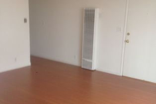 , 933 19TH st, Santa Monica, CA 90403 - 3