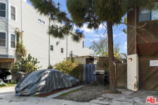 Single Family Residence, 415 Sherman Canal, Venice, CA 90291 - 2