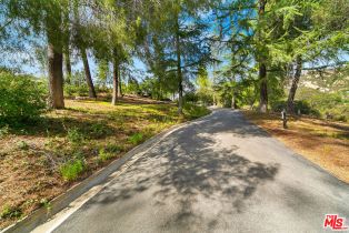 Single Family Residence, 2121 Mckain st, Calabasas, CA 91302 - 11