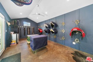 Single Family Residence, 2121 Mckain st, Calabasas, CA 91302 - 63