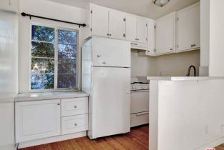 Residential Income, 2820 3rd st, Santa Monica, CA 90405 - 5