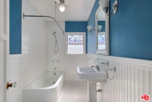 Residential Income, 3680 Del Mar blvd, Pasadena, CA 91107 - 17