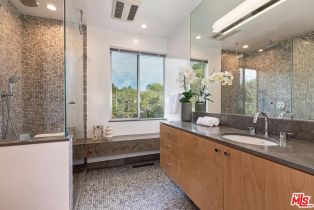 Single Family Residence, 9316 Beverly Crest dr, Beverly Hills, CA 90210 - 24