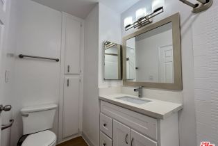 , 204 Washington ave, Santa Monica, CA 90403 - 5