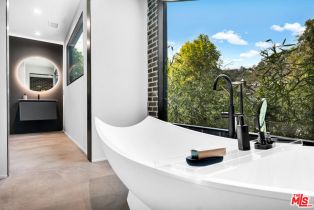 Single Family Residence, 10560 Dolcedo way, Bel Air, CA 90077 - 34