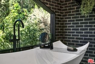 Single Family Residence, 10560 Dolcedo way, Bel Air, CA 90077 - 33