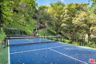 Single Family Residence, 10560 Dolcedo way, Bel Air, CA 90077 - 19