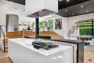 Single Family Residence, 10560 Dolcedo way, Bel Air, CA 90077 - 8