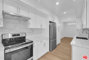 Condominium, 7949 Selma ave, West Hollywood , CA 90046 - 5