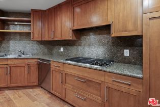 Condominium, 10560 Wilshire blvd, Westwood, CA 90024 - 10