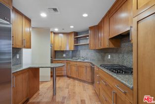 Condominium, 10560 Wilshire blvd, Westwood, CA 90024 - 9