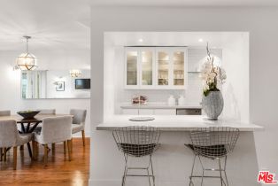 , 8490 FOUNTAIN ave, West Hollywood , CA 90069 - 4