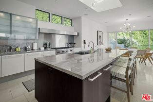 Single Family Residence, 27454 Winding way, Malibu, CA 90265 - 9