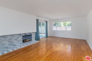 , 21707 Costanso st, Woodland Hills, CA 91364 - 3