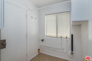 , 21707 Costanso st, Woodland Hills, CA 91364 - 17