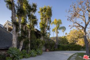 Single Family Residence, 1005 Schuyler rd, Beverly Hills, CA 90210 - 3