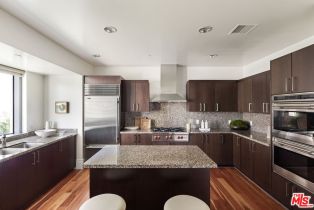 Condominium, 10800 Wilshire blvd, Wilshire Corridor, CA 90024 - 9