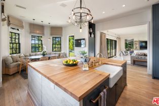 Single Family Residence, 9540 Oak Pass rd, Beverly Hills, CA 90210 - 9