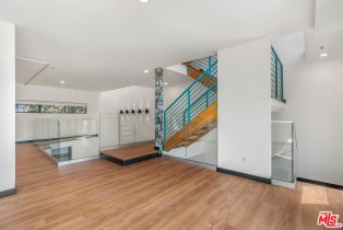 Condominium, 815 Hampton dr, Venice, CA 90291 - 9