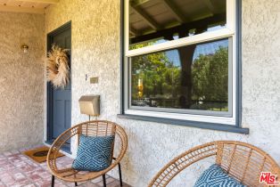 Single Family Residence, 210 Naomi st, Burbank, CA 91505 - 4