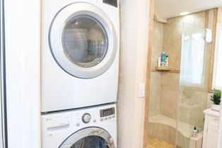 Residential Income, 305 Reeves dr, Beverly Hills, CA 90212 - 7