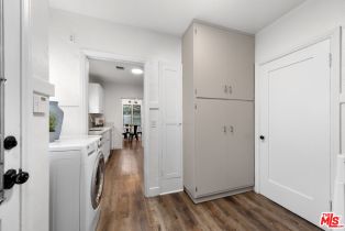 Single Family Residence, 205 Hamel dr, Beverly Hills, CA 90211 - 11