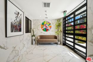 , 137 Doheny dr, West Hollywood , CA 90048 - 4