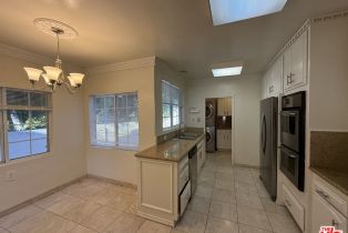 , 232 Maple dr, Beverly Hills, CA 90212 - 11