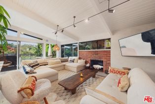Single Family Residence, 295 Mabery rd, Santa Monica, CA 90402 - 3