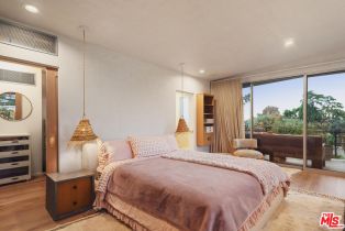 Single Family Residence, 295 Mabery rd, Santa Monica, CA 90402 - 12