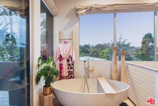 Single Family Residence, 295 Mabery rd, Santa Monica, CA 90402 - 17