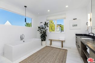 Single Family Residence, 25273 Prado De La Puma, Calabasas, CA 91302 - 37