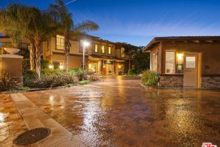 , 1901 Buena Vista st, Burbank, CA 91504 - 4