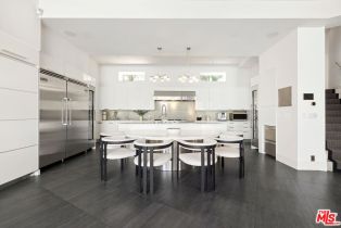 , 2666 Hutton dr, Beverly Hills, CA 90210 - 6