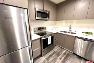 , 9500 Olympic blvd, Beverly Hills, CA 90212 - 7