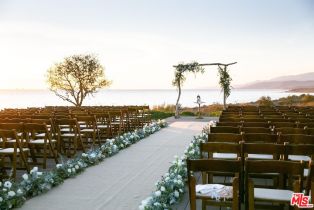 Single Family Residence, 1 Beach rd, Santa Barbara, CA 93117 - 38