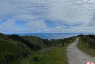 , 3900 Latigo Canyon rd, Malibu, CA 90265 - 8