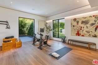 Single Family Residence, 927 Whittier dr, Beverly Hills, CA 90210 - 37