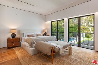 Single Family Residence, 927 Whittier dr, Beverly Hills, CA 90210 - 27