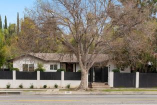 Single Family Residence, 20212 Oxnard st, Woodland Hills, CA 91367 - 28