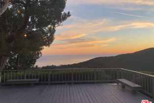 , 16808 Charmel ln, Pacific Palisades, CA 90272 - 4