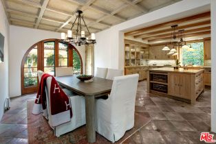 Single Family Residence, 703 Walden dr, Beverly Hills, CA 90210 - 8